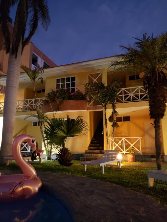 Las Palmeras De Huanchaco Eksteriør bilde