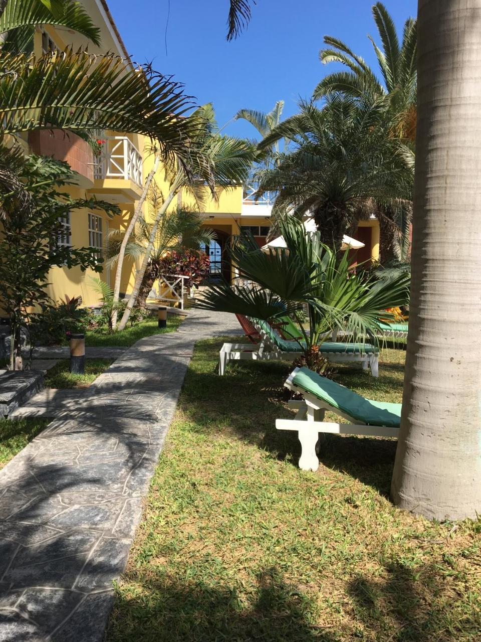 Las Palmeras De Huanchaco Eksteriør bilde